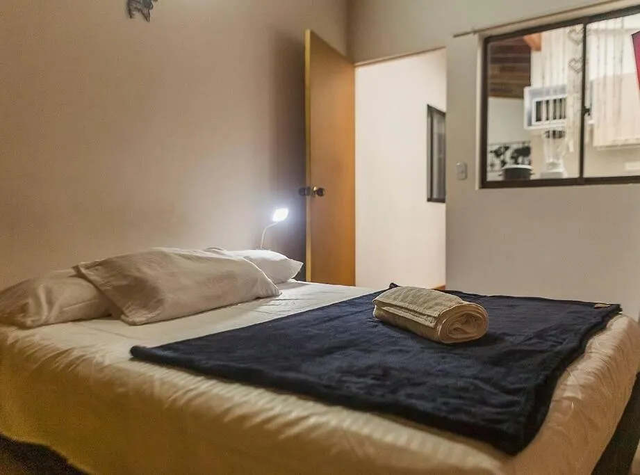 Beautiful Apartment In Laureles 300Mb Wifi Medellin Colombia