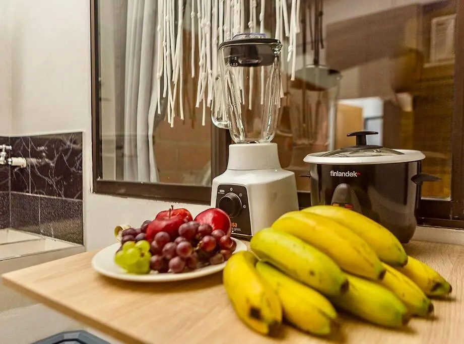 Beautiful Apartment In Laureles 300Mb Wifi Medellin 0*,  Colombia