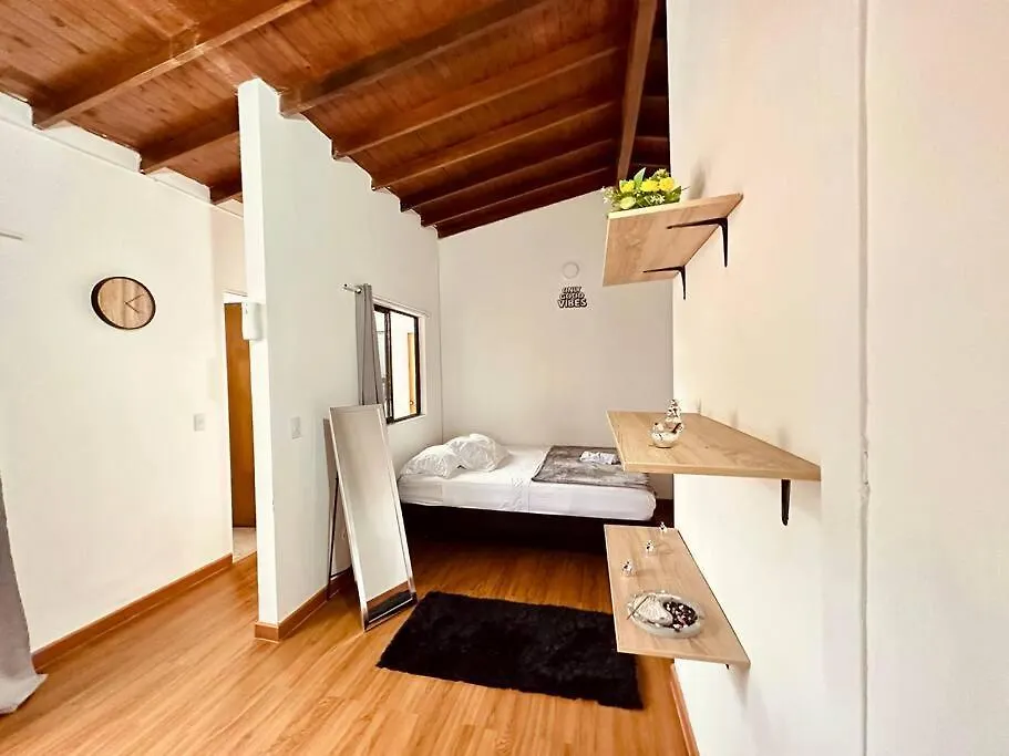 Beautiful Apartment In Laureles 300Mb Wifi Medellin 0*,