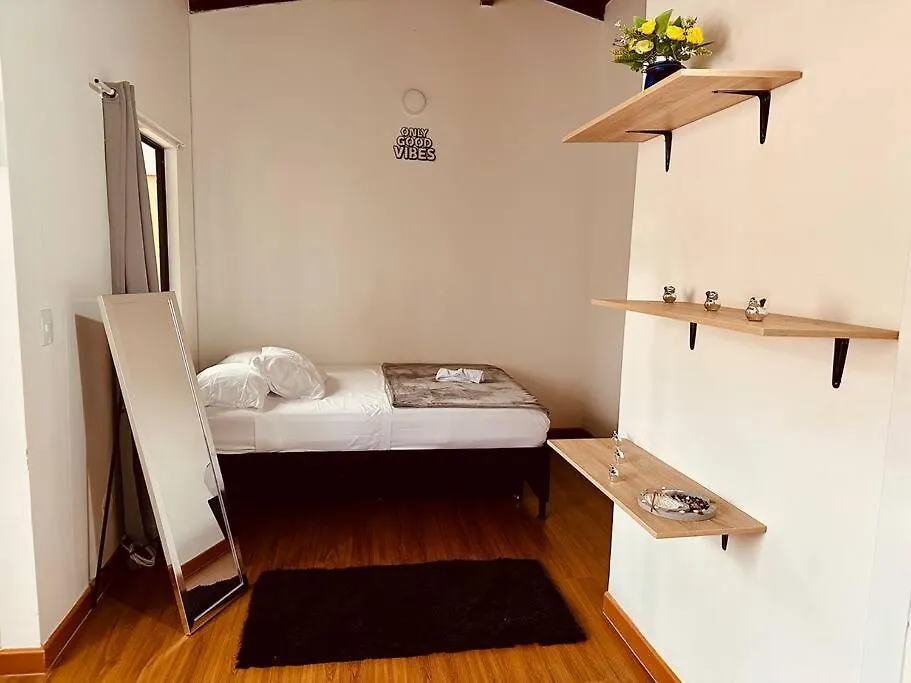 Beautiful Apartment In Laureles 300Mb Wifi Medellin