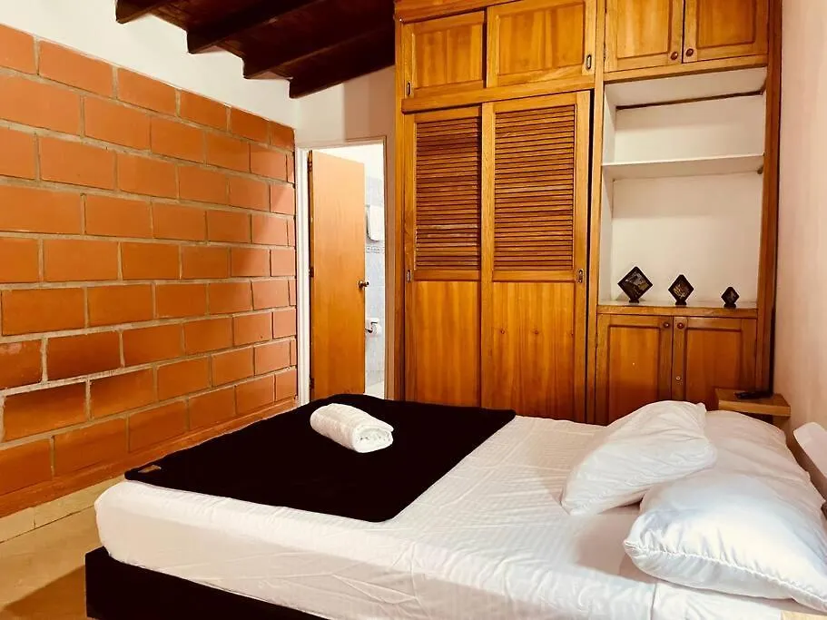 Beautiful Apartment In Laureles 300Mb Wifi Medellin